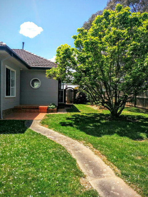 Magnolia Corner - Accommodation Kalgoorlie 0