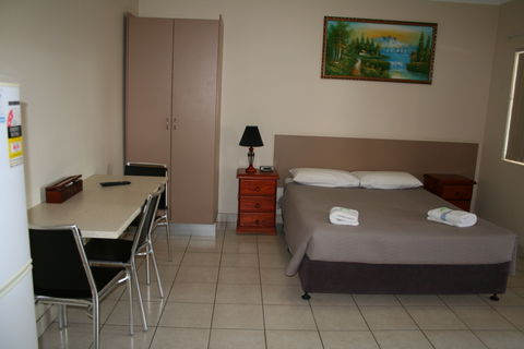 Molika Springs Motel Moree - Accommodation Kalgoorlie 2