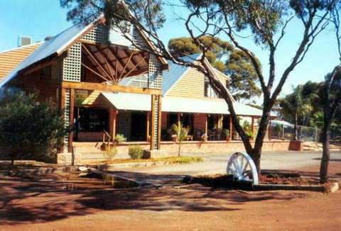 Norseman Great Western Motel - Accommodation Kalgoorlie 0