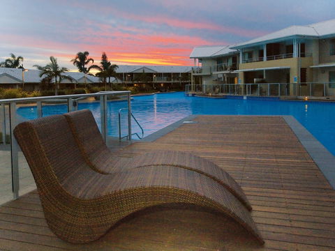Oaks Port Stephens Pacific Blue Resort - Accommodation Kalgoorlie 0