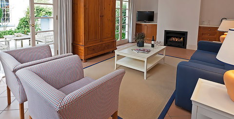 Oscars Waterfront Boutique Hotel - Accommodation Kalgoorlie 2