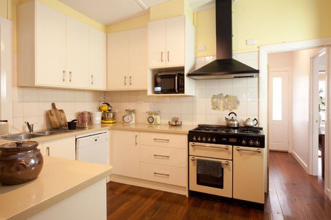 Great Southern Outback Tours & Accommodation - Accommodation Kalgoorlie 4