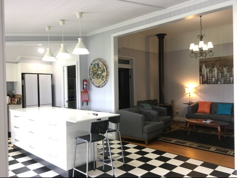Area 51 Warwick - Accommodation Kalgoorlie 0