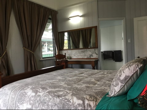 Area 51 Warwick - Accommodation Kalgoorlie 2