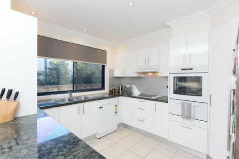 Coastal Haven At Gerroa - Accommodation Kalgoorlie 2
