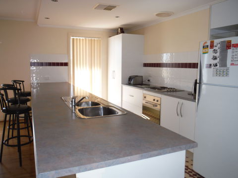 Deck To Sea - Accommodation Kalgoorlie 1