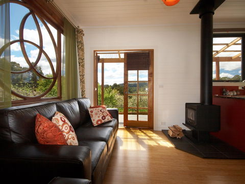 Elvenhome Farm Cottage - Accommodation Kalgoorlie 0