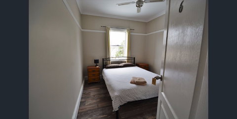 Family Hotel Cootamundra - Accommodation Kalgoorlie 0