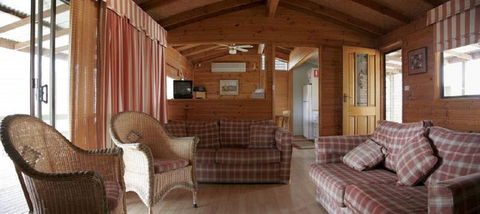 Glen Ayr Cottages - Accommodation Kalgoorlie 1