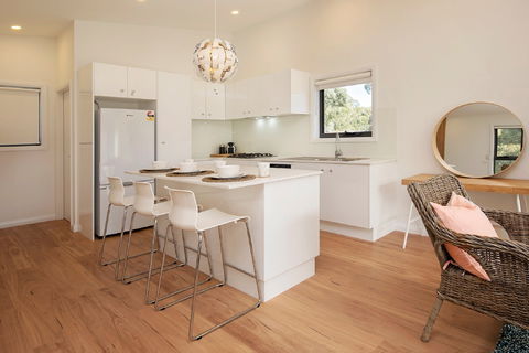 Grasmere Chalet - Accommodation Kalgoorlie 2