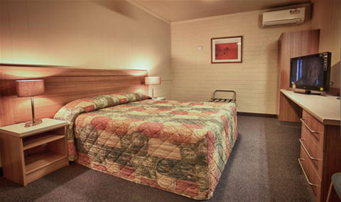 Opal Inn Hotel - Accommodation Kalgoorlie 2