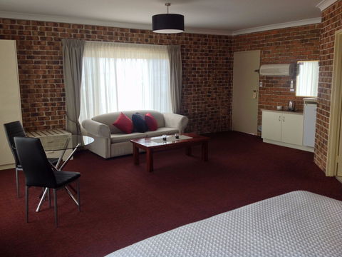 Richmond Motor Inn - Accommodation Kalgoorlie 0