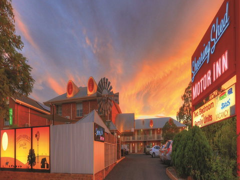 Shearing Shed Motor Inn - Open - Accommodation Kalgoorlie 1