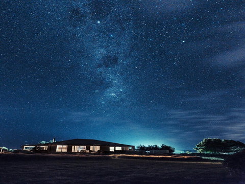 Stargazers Luxury Cottage - Accommodation Kalgoorlie 1