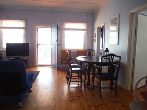 The Little White House - Accommodation Kalgoorlie 2