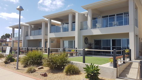 Wallaroo Jetty Holiday Accommodation - Accommodation Kalgoorlie 1