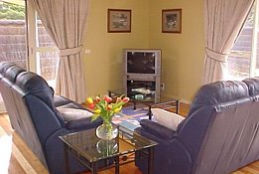 King Tide Townhouse - Accommodation Kalgoorlie 1