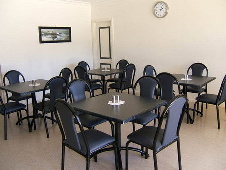 Astra Backpackers - Accommodation Kalgoorlie 4
