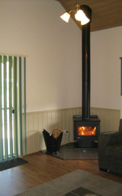 Alpine Valley Cottages - Accommodation Kalgoorlie 2
