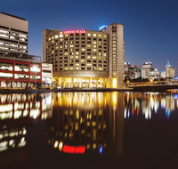 Crowne Plaza Melbourne - Accommodation Kalgoorlie