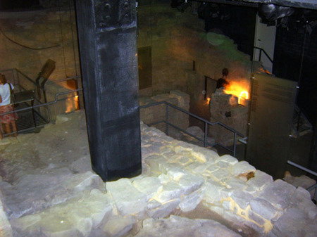 The Rocks Ghost Tours - Accommodation Kalgoorlie 2