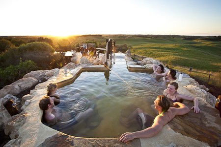 Peninsula Hot Springs - Accommodation Kalgoorlie 2