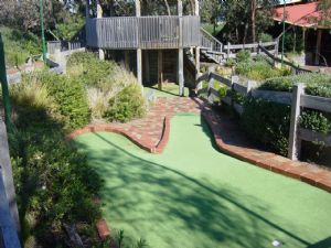 Spring Park Golf - Accommodation Kalgoorlie 1