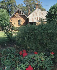 Pinjarra WA Accommodation Kalgoorlie