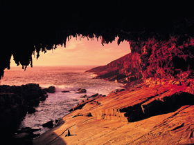 Admirals Arch - Accommodation Kalgoorlie 0