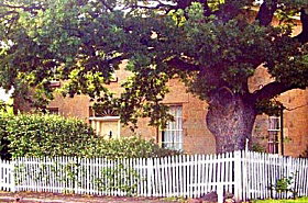 Oak Lodge - Accommodation Kalgoorlie 0