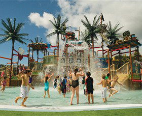 Wet 'n' Wild Water World - Accommodation Kalgoorlie 0