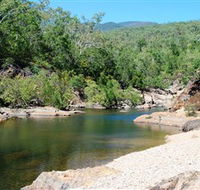 Mount Elliot Bowling Green Bay National Park - Accommodation Kalgoorlie