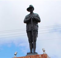Charters Towers Memorial Cenotaph - Accommodation Kalgoorlie