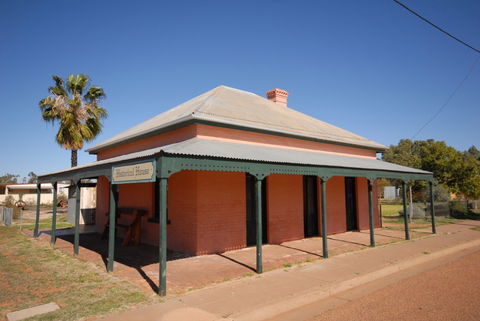 Leahy Historical House - Accommodation Kalgoorlie 0