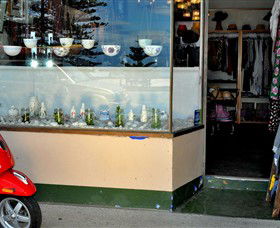 Flying Fishes - Accommodation Kalgoorlie 0