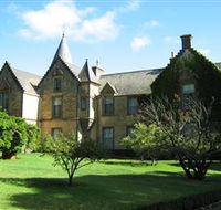 Overnewton Castle - Accommodation Kalgoorlie