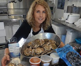 Advance Mussel Supply - Accommodation Kalgoorlie 2