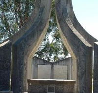 Inverell and District Bicentennial Memorial - Accommodation Kalgoorlie