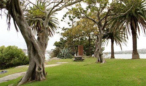 Shark Island - Accommodation Kalgoorlie 0