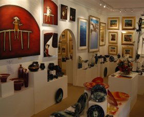 Articles Fine Art Gallery - Accommodation Kalgoorlie 0