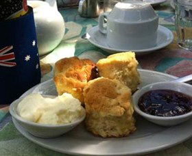 Afternoon Tea At Burnett House - Accommodation Kalgoorlie 1