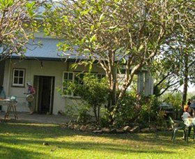 Afternoon Tea At Burnett House - Accommodation Kalgoorlie 3