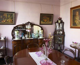 Jerilderie Historic Residence - Historic Home And Gardens - Accommodation Kalgoorlie 0