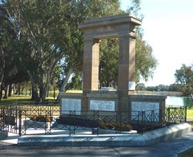 Memorial Park And Garden - Accommodation Kalgoorlie 0
