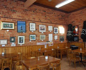 Breretons Bakery And Coffee Lounge - Accommodation Kalgoorlie 1