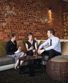 ZedBar - Accommodation Kalgoorlie 0