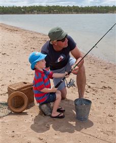Lake Dyer - Accommodation Kalgoorlie 0