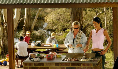 Apsley Falls Picnic Area - Accommodation Kalgoorlie 0