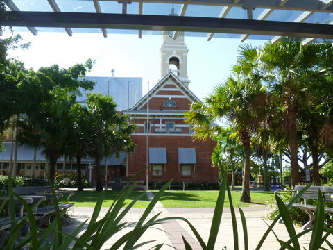 Maryborough Town Hall Green - Accommodation Kalgoorlie 1