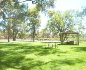 Peel Estate Winery - Accommodation Kalgoorlie 2